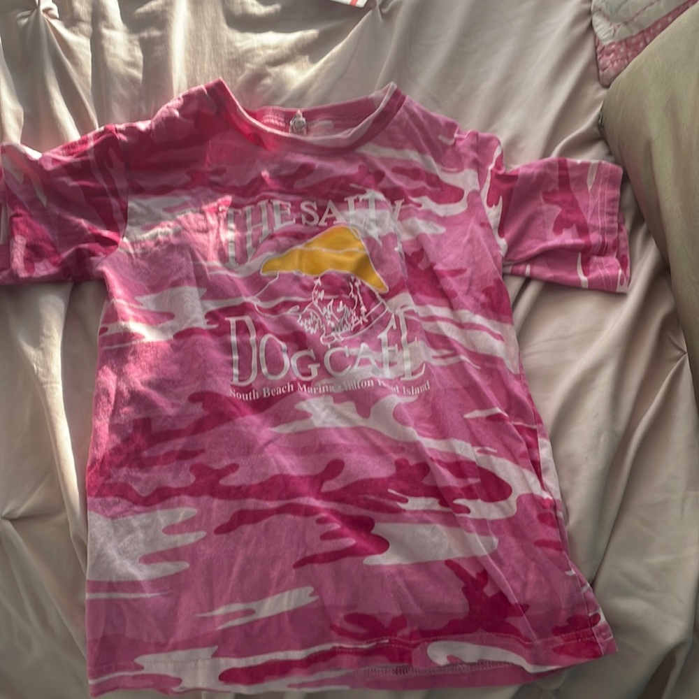 Salty dog cafe t-shirt